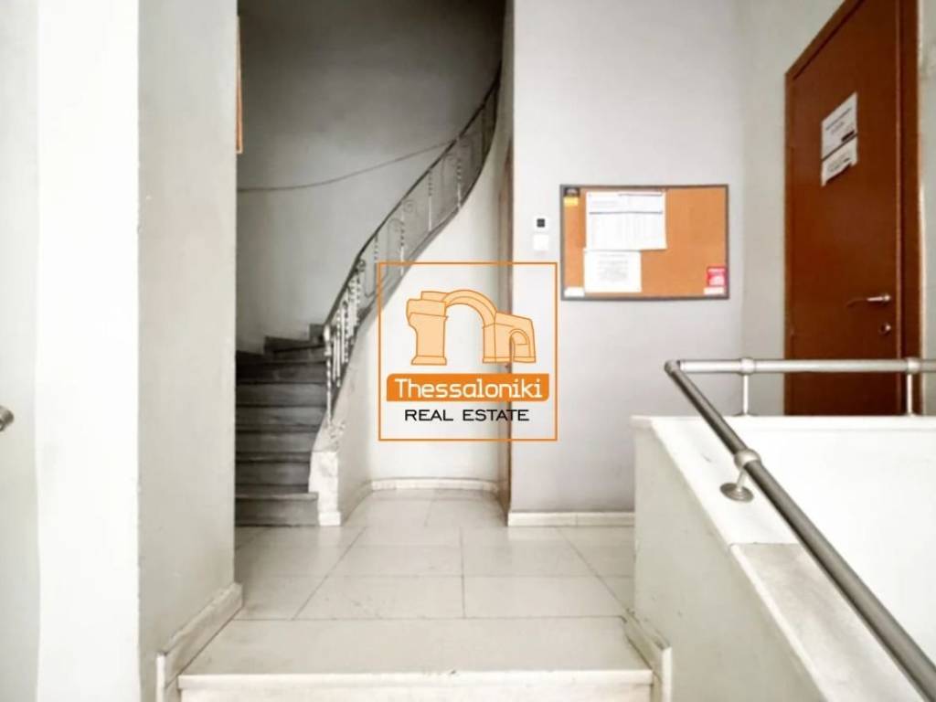 Αριστοτέλους, Γραφείο, 19 τ.μ.