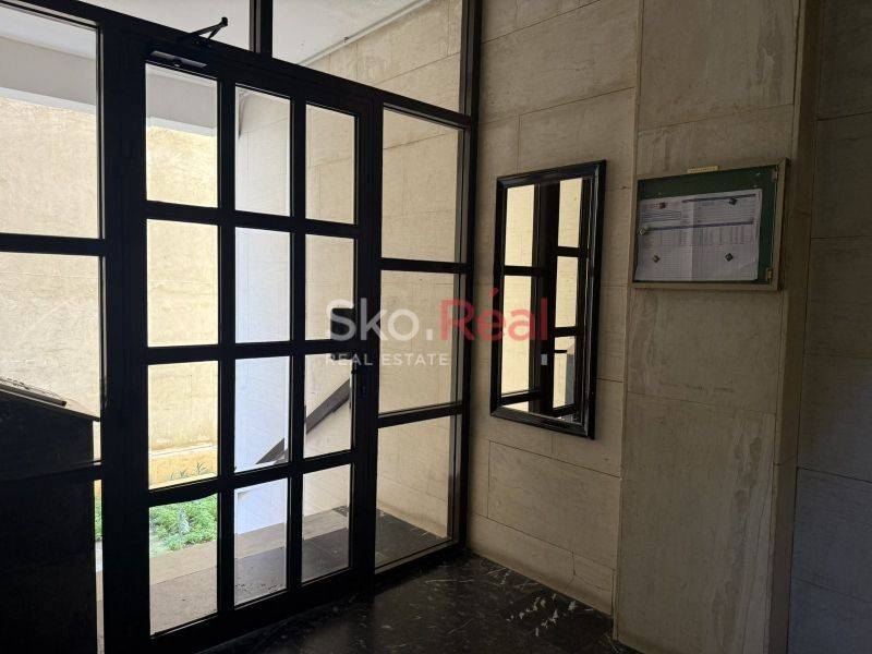 Είσοδος οικοδομής