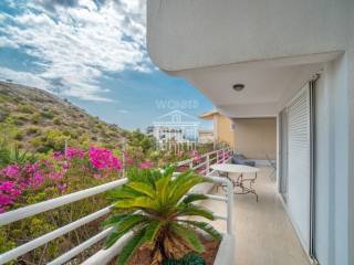 Θέα από μπαλκόνι