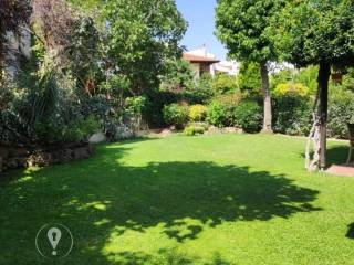 Forumland Real Estate, Κήπος