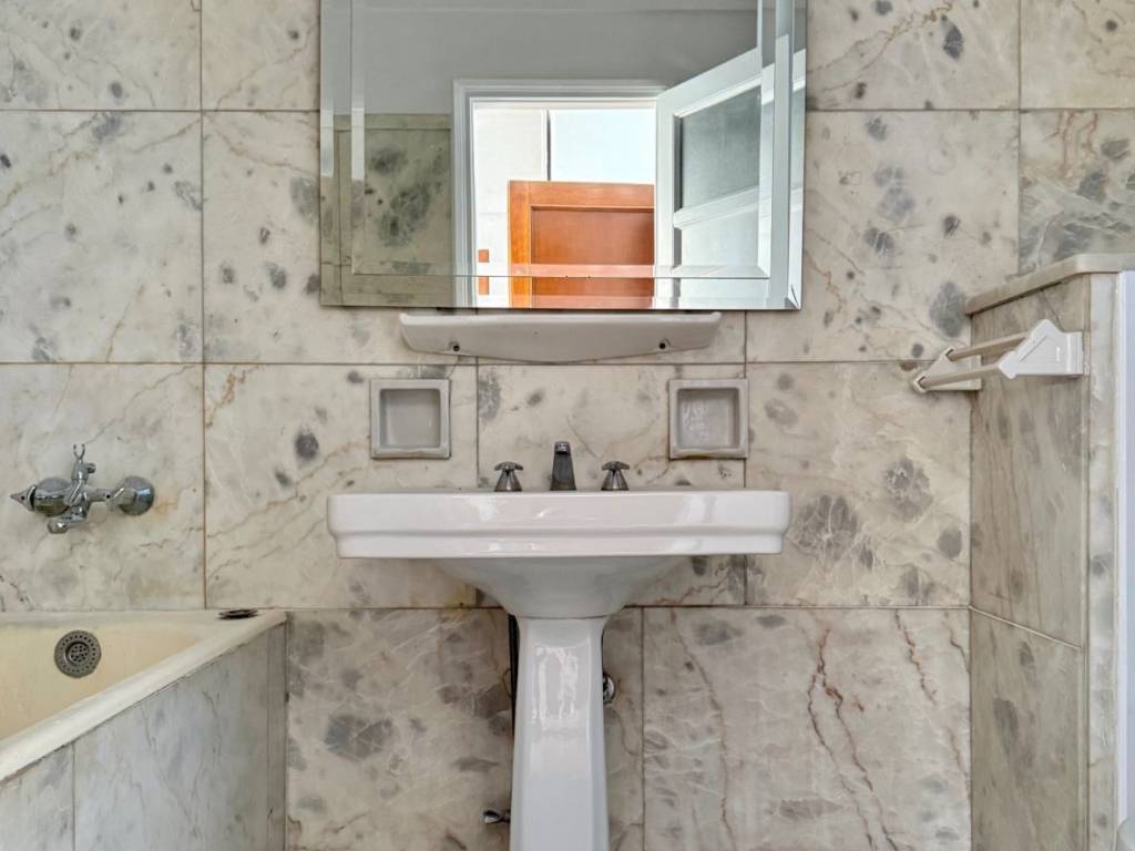 mouseio_residential_apartment_for_rent