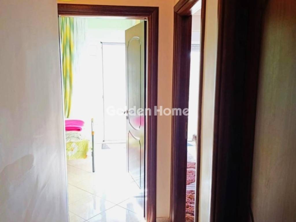 Χολ - Διάδρομος