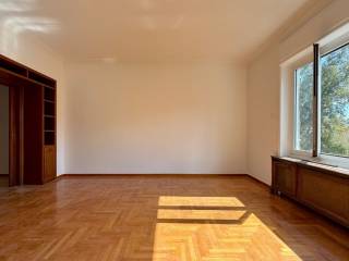 mouseio_commercial_office_for_rent