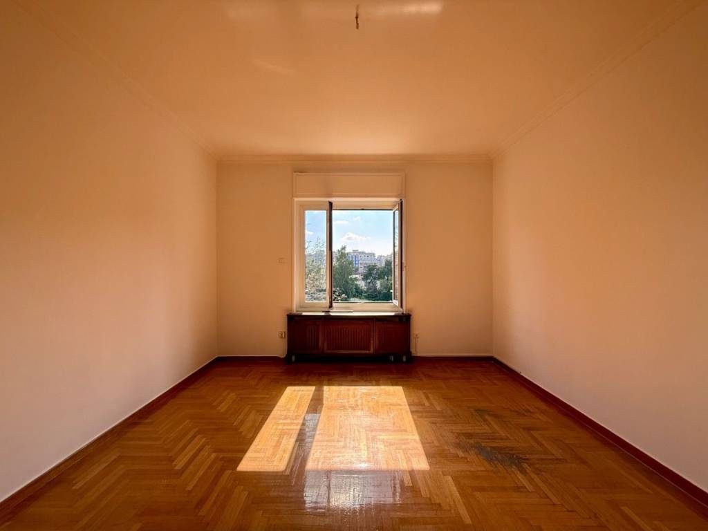 mouseio_commercial_office_for_rent