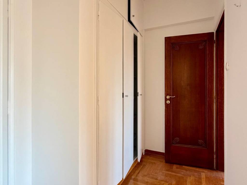 mouseio_commercial_office_for_rent