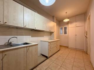 athens_medical_school_residential_apartment_for_rent