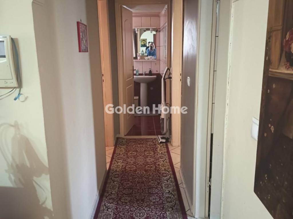 Χολ - Διάδρομος