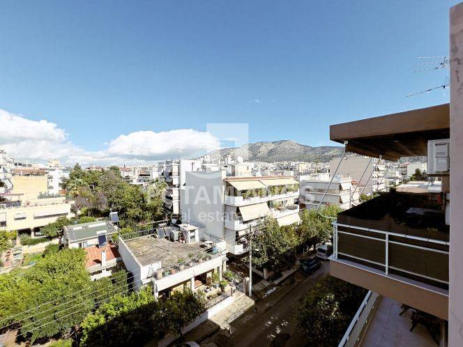 Θέα από μπαλκόνι