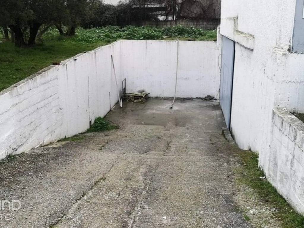 Forumland Real Estate, Αποθήκη