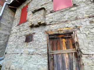 Πρόσοψη στον δρόμο