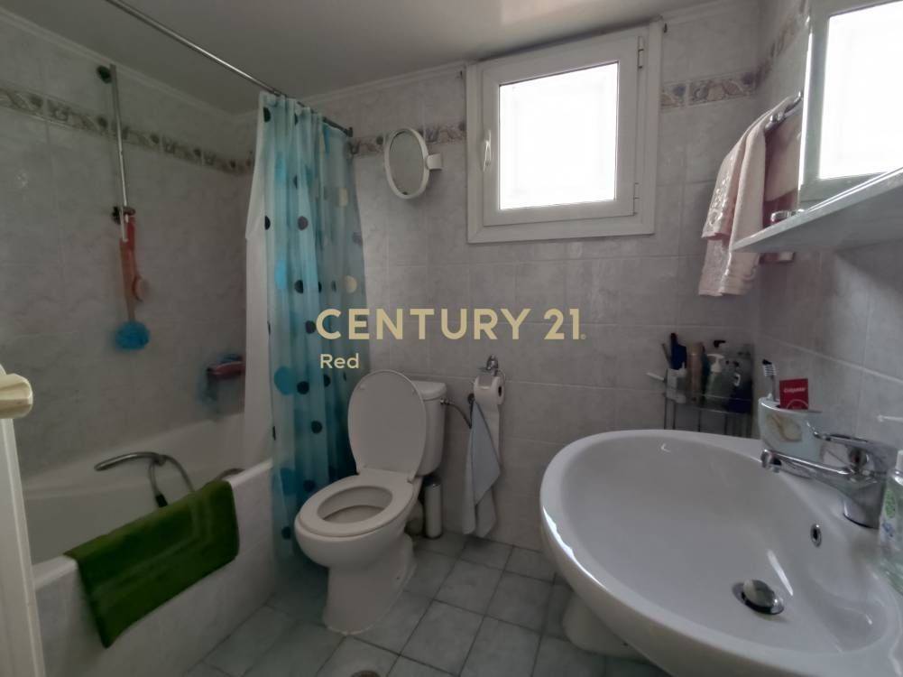 λουτρό Α' ορόφου