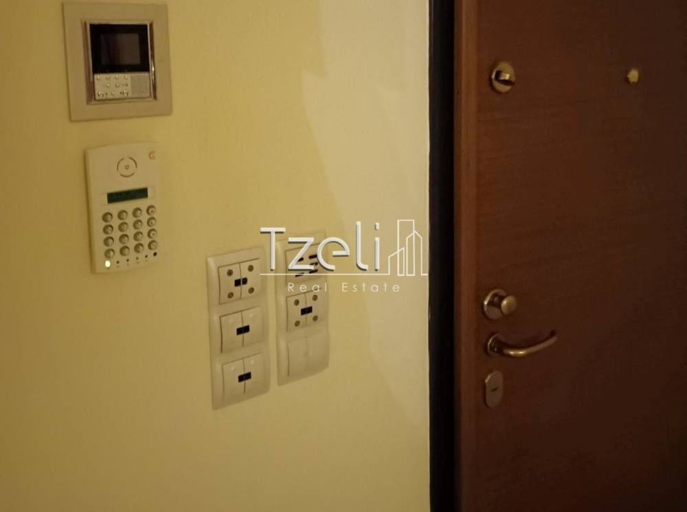 Θυροτηλεόραση