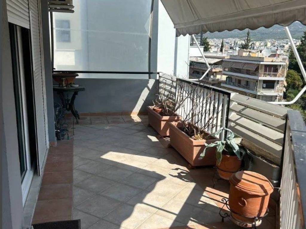 Forumland Real Estate, Βεράντες