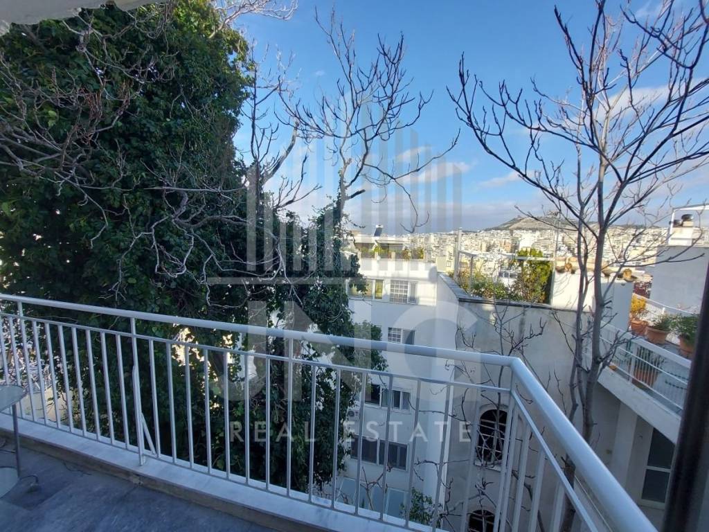 Θέα από μπαλκόνι