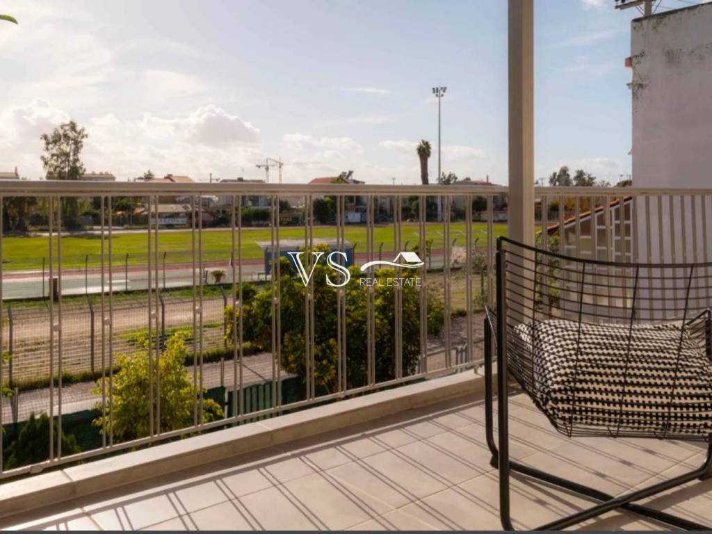 Θέα απο μπαλκόνι