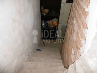 Σκάλες υπογείου