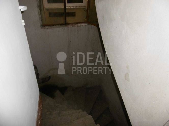 Σκάλες αποθήκης