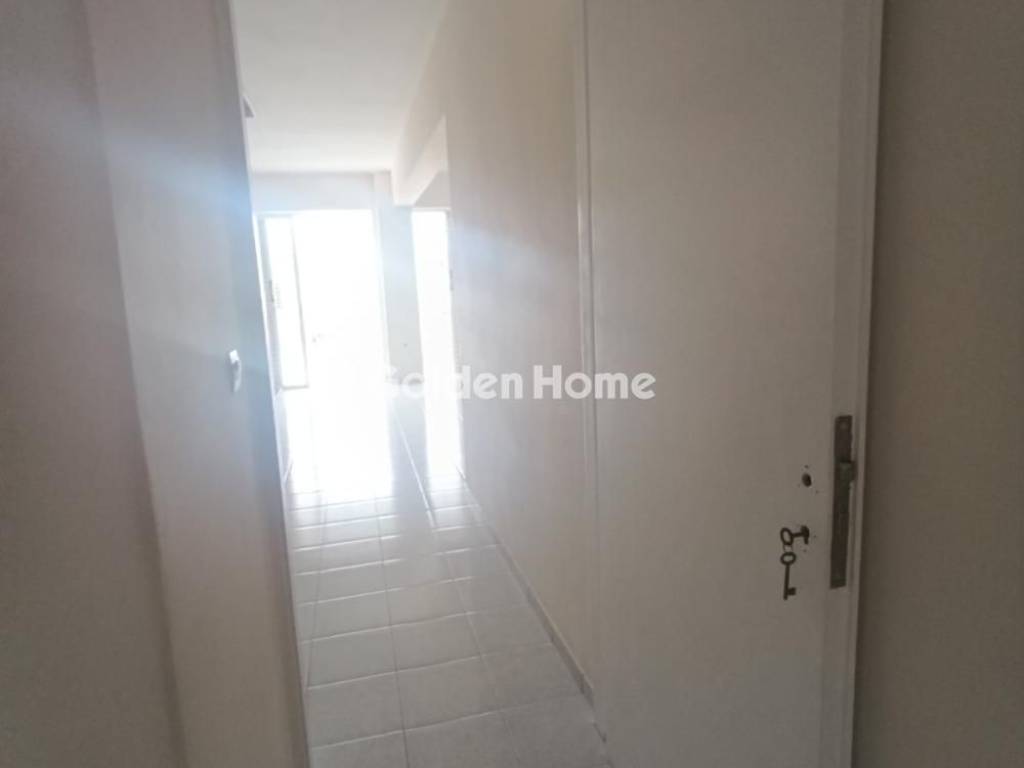 Χολ - Διάδρομος