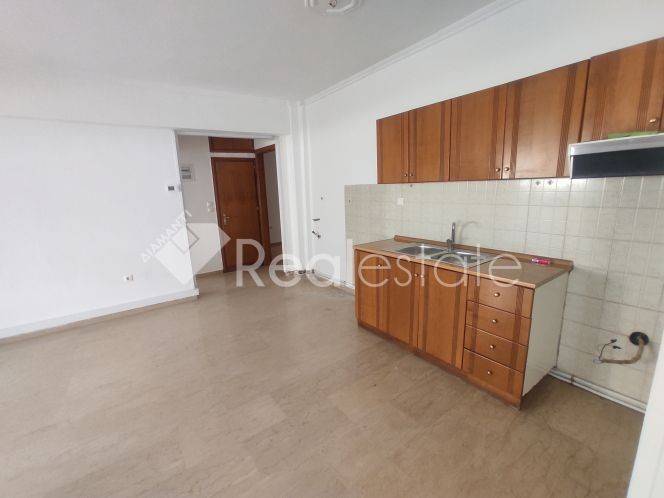 Σαλοκουζίνα