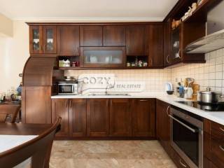 Σαλοκουζίνα