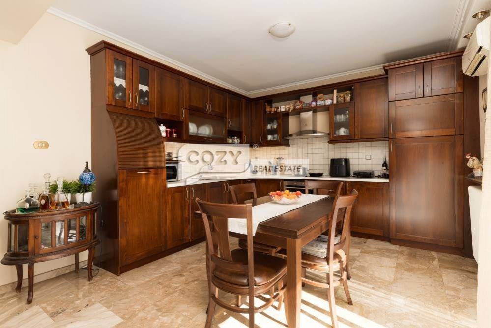 Σαλοκουζίνα