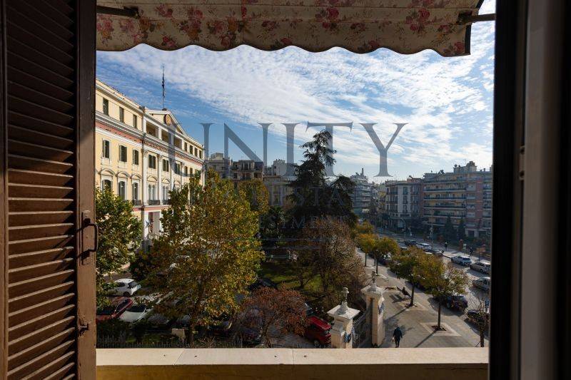 Θέα από μπαλκόνι