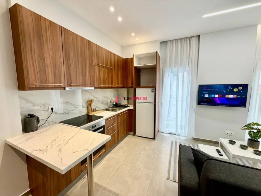 ΣΑΛΟΚΟΥΖΙΝΑ