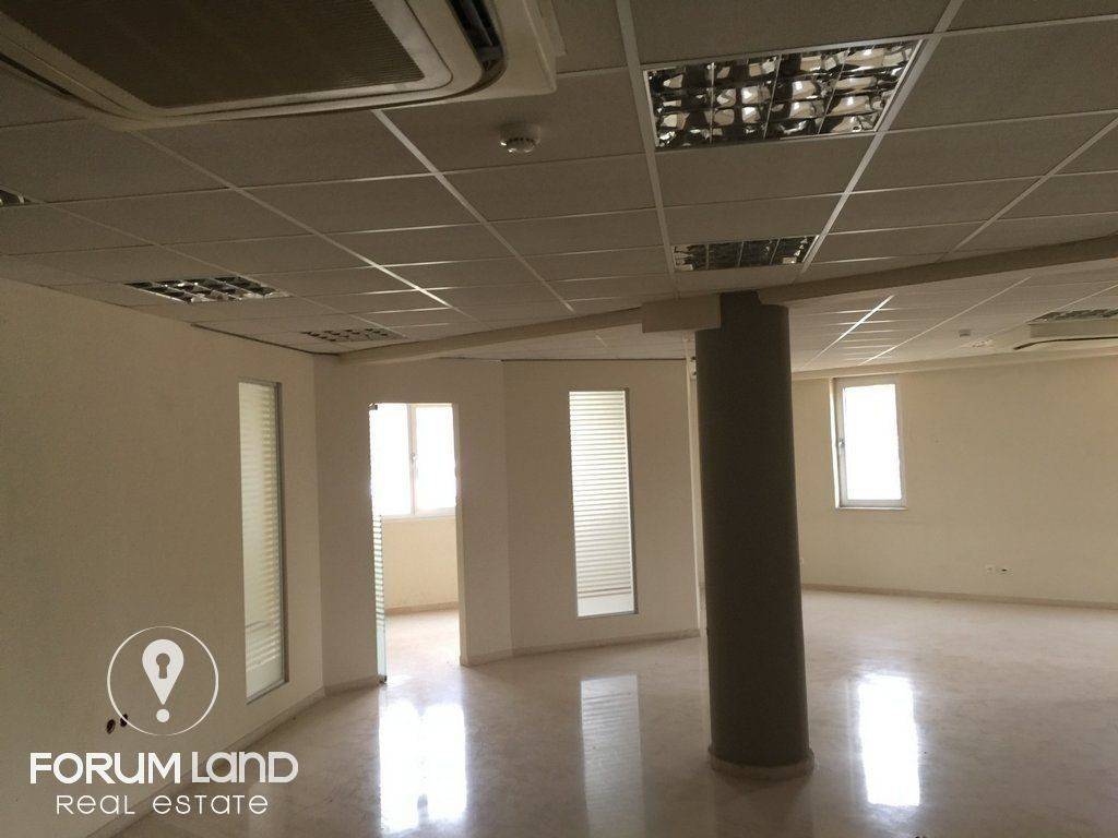 Forumland Real Estate, 1ος όροφος