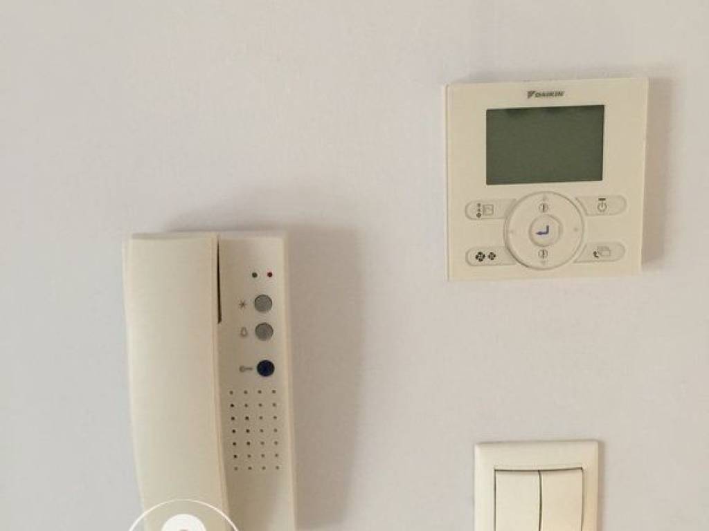 Forumland Real Estate, 1ος όροφος