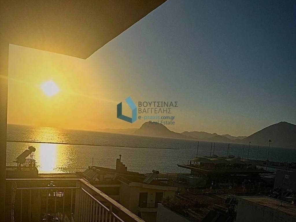 Θέα απο μπαλκόνι