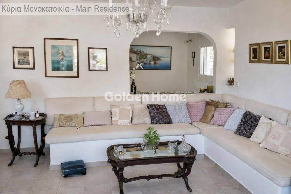 Κυρίως Χώρος