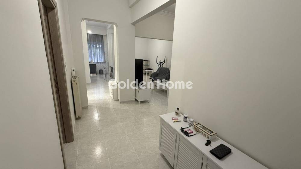 Χολ - Διάδρομος