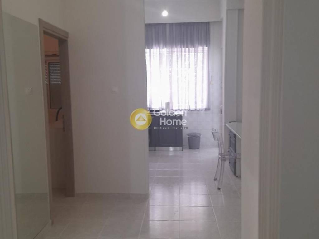 Χολ - Διάδρομος