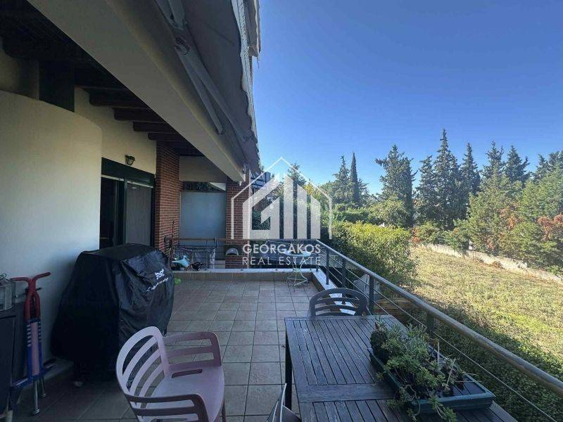 Θέα από μπαλκόνι