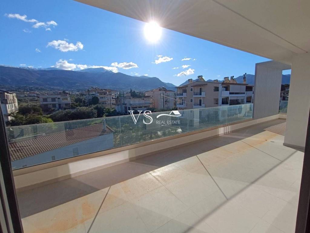 Θέα απο μπαλκόνι