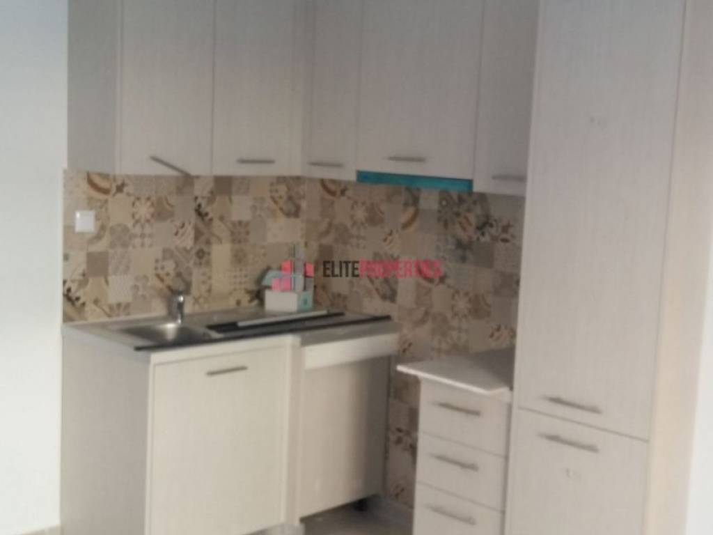 ΣΑΛΟΚΟΥΖΙΝΑ