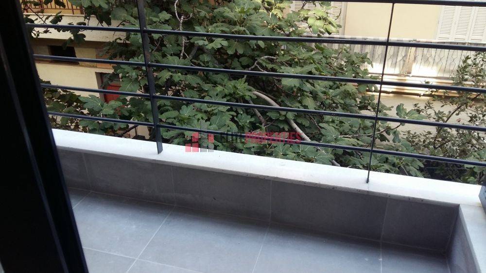 ΜΕΓΑΛΟ ΜΠΑΛΚΟΝΙ