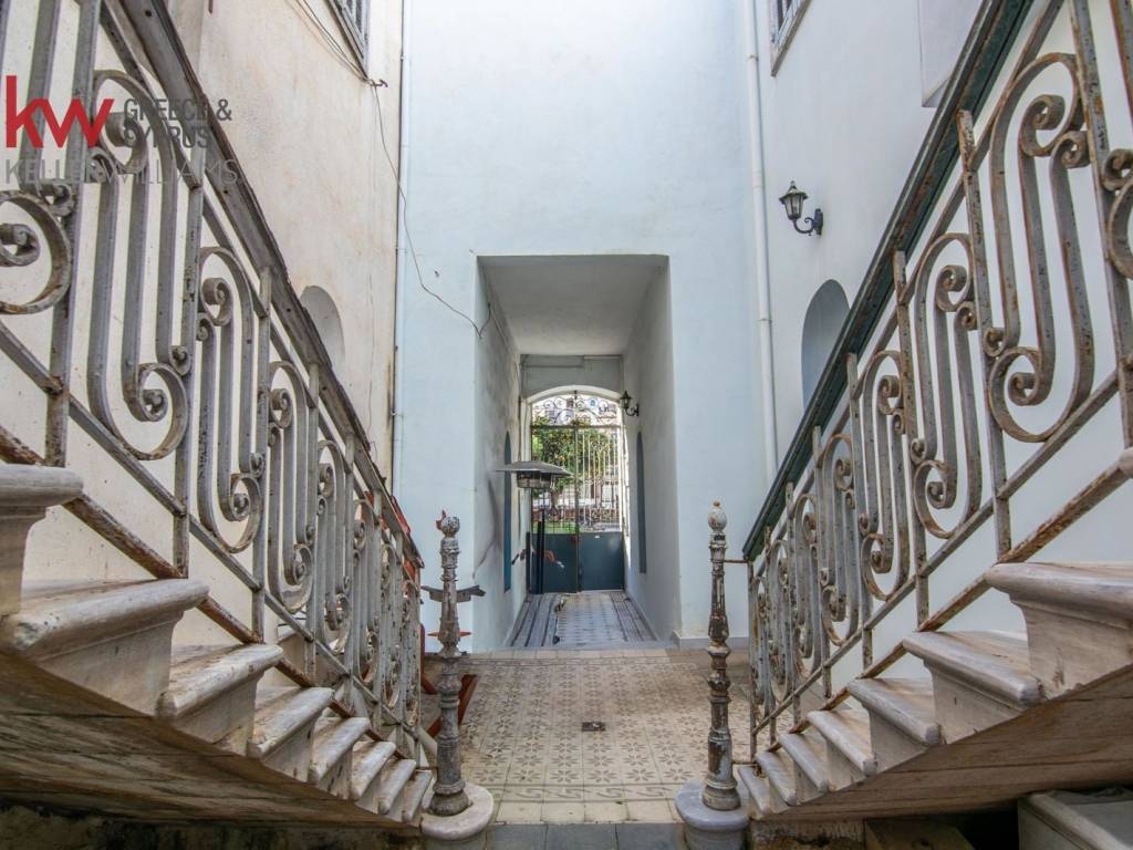 Εσωτερικοι χώροι