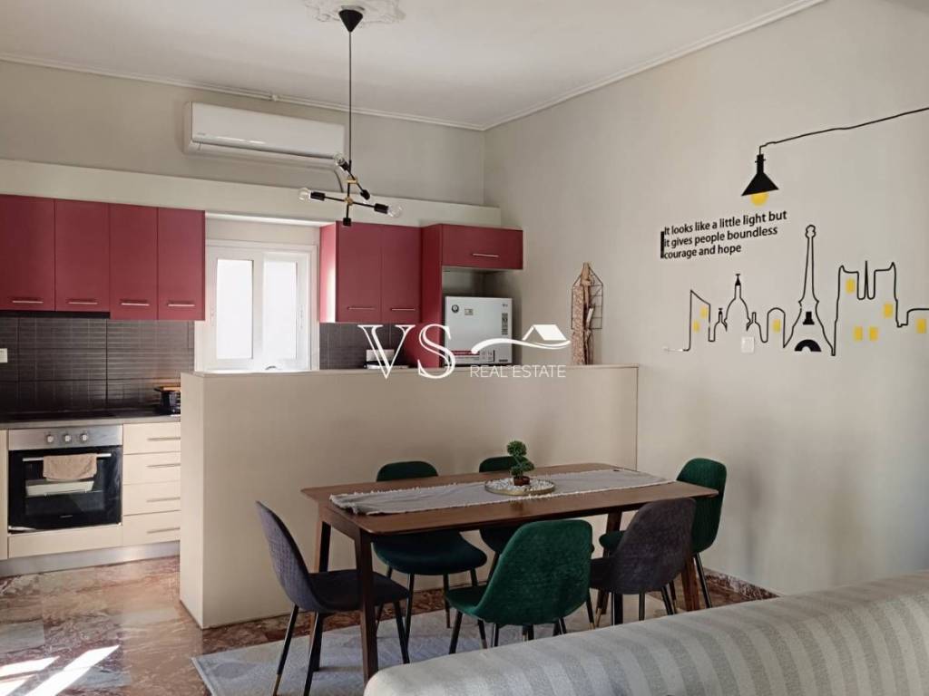 Σαλοκουζίνα