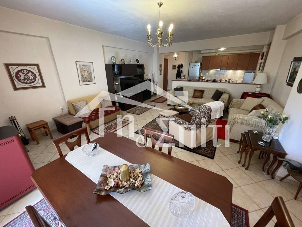 Σαλοκουζίνα