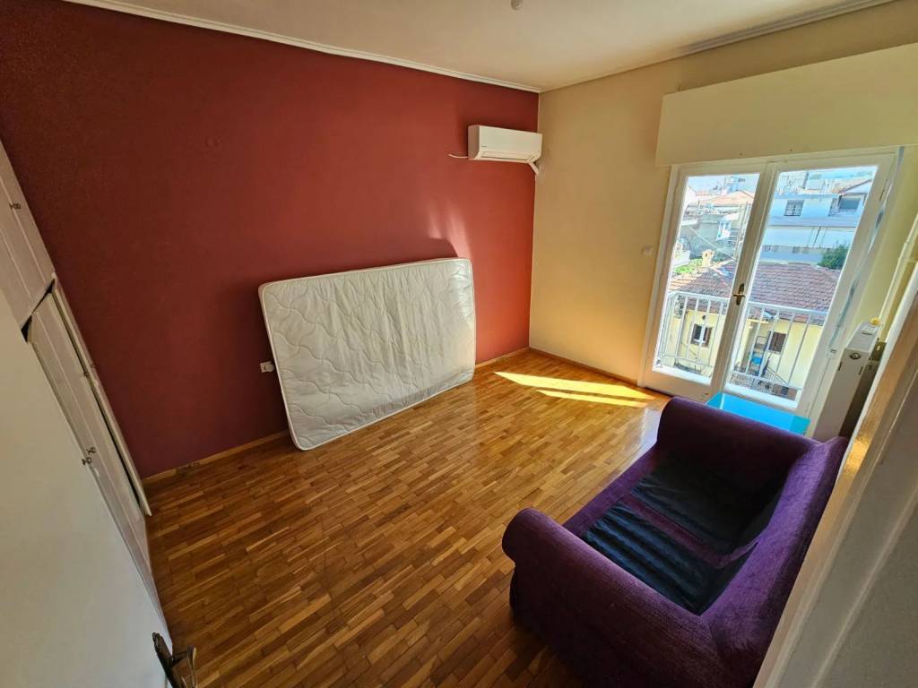 ΚΡΕΒΒΑΤΟΚΑΜΑΡΑ