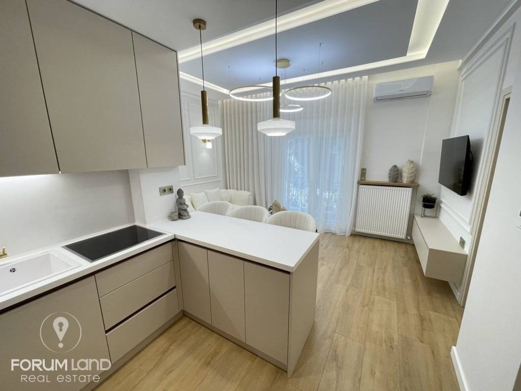 Forumland Real Estate, Σαλοκουζίνα