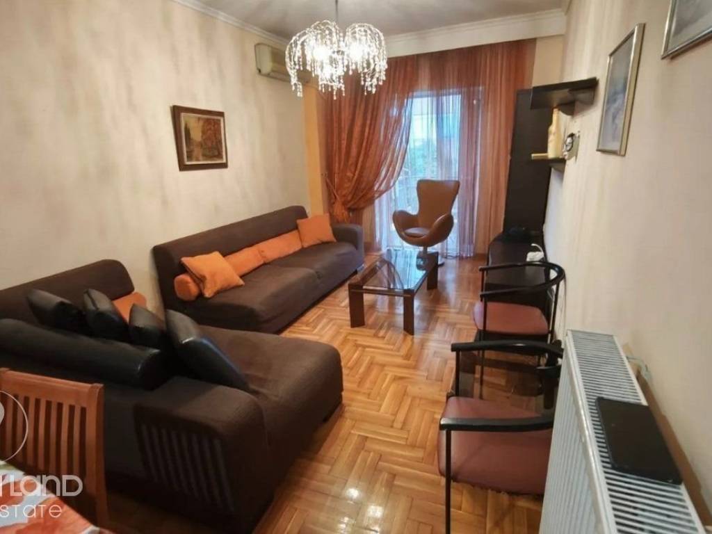 Forumland Real Estate, Σαλοκουζίνα