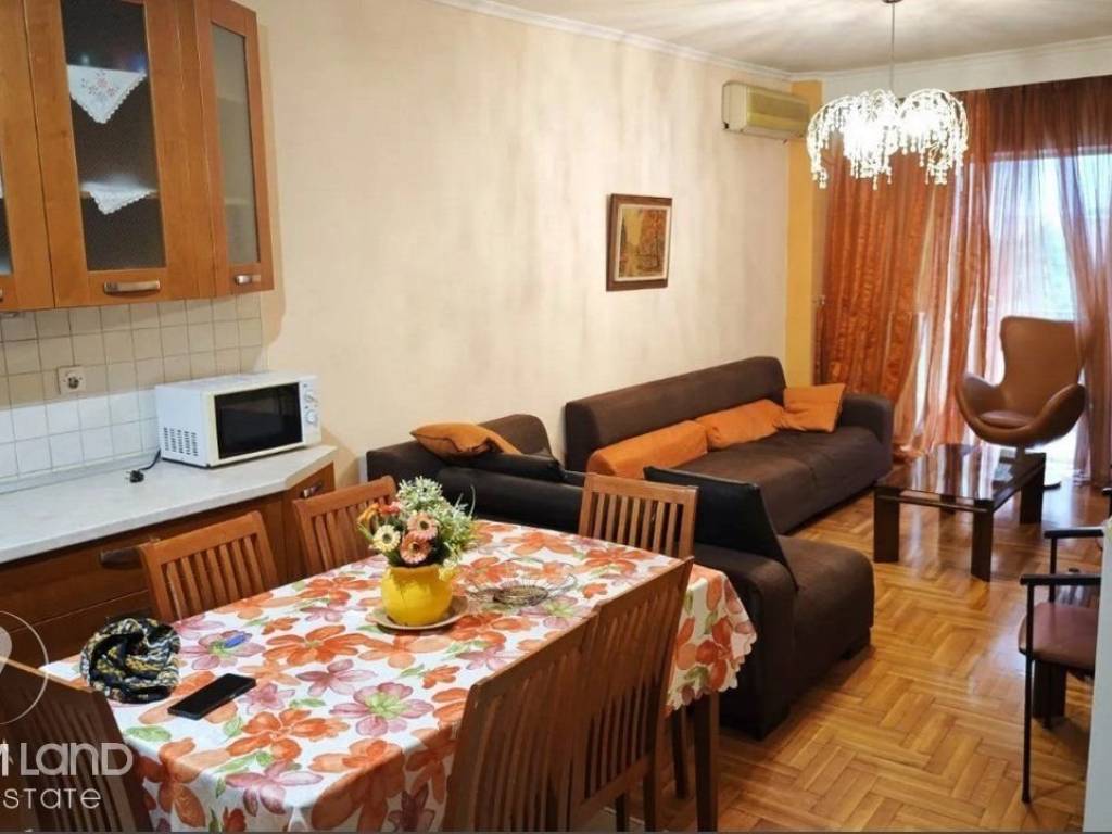 Forumland Real Estate, Σαλοκουζίνα