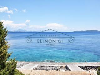 Το αγροτεμάχιο βρίσκετε πάνω στη θάλασσα