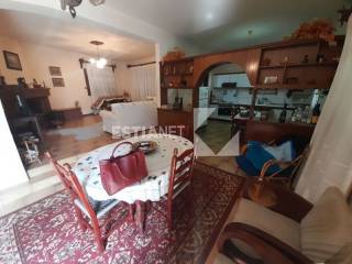 Σαλοκουζίνα