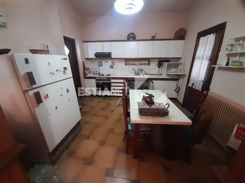 Σαλοκουζίνα