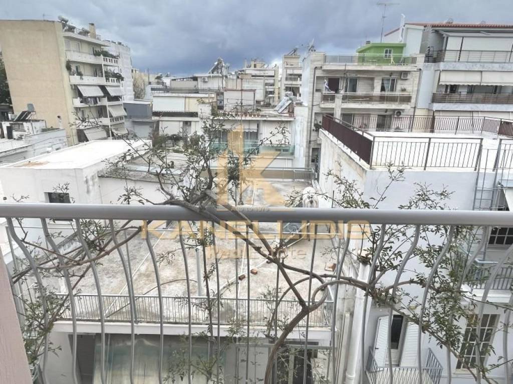 Θέα από μπαλκόνι