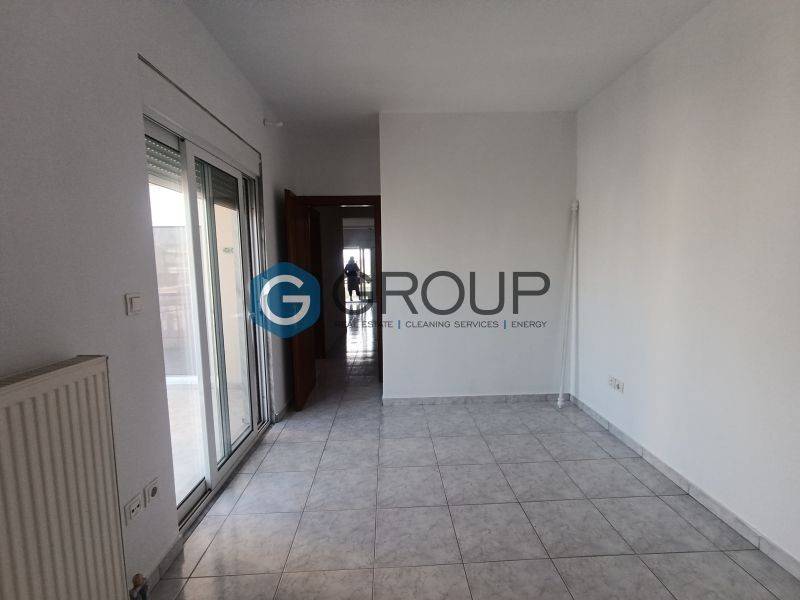 Τρία δωμάτια