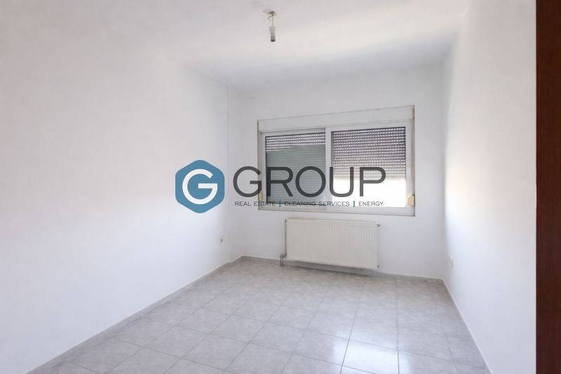 Τρία δωμάτια